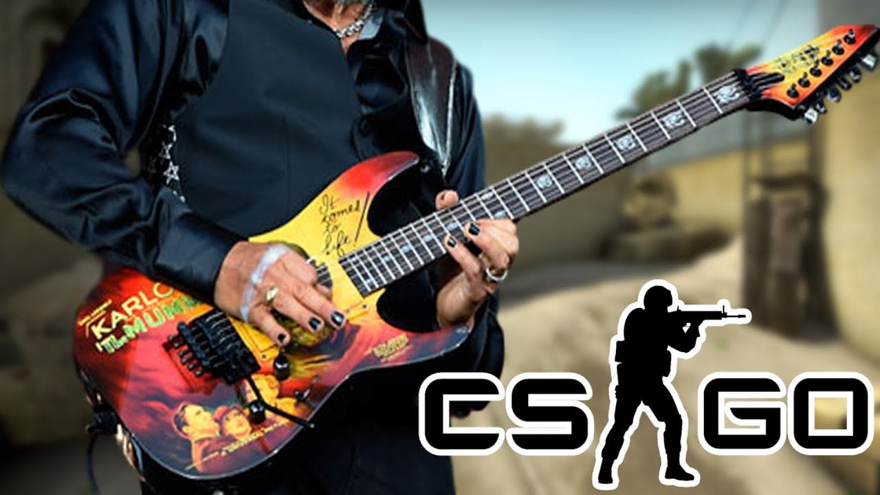 playing counter strike with guitar