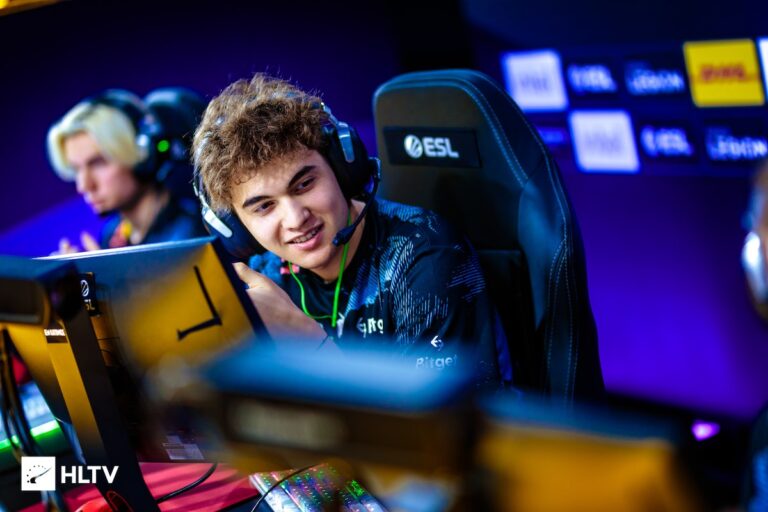 Liquid Signs Patsi! esportimes